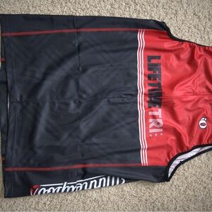 Pearl Izumi Red and Black Triathlon Tank